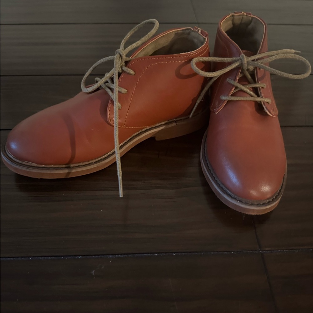 Deer Stags Brown Leather Chukka Boots